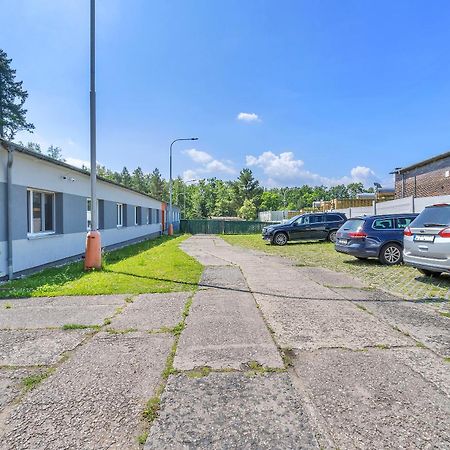 Apartmany A Ubytovani Premyslova, Hradec Králové Eksteriør billede
