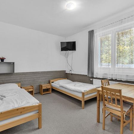 Apartmany A Ubytovani Premyslova, Hradec Králové Eksteriør billede