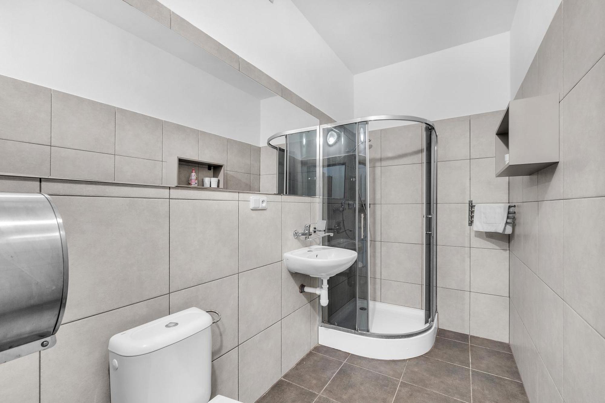 Apartmany A Ubytovani Premyslova, Hradec Králové Eksteriør billede