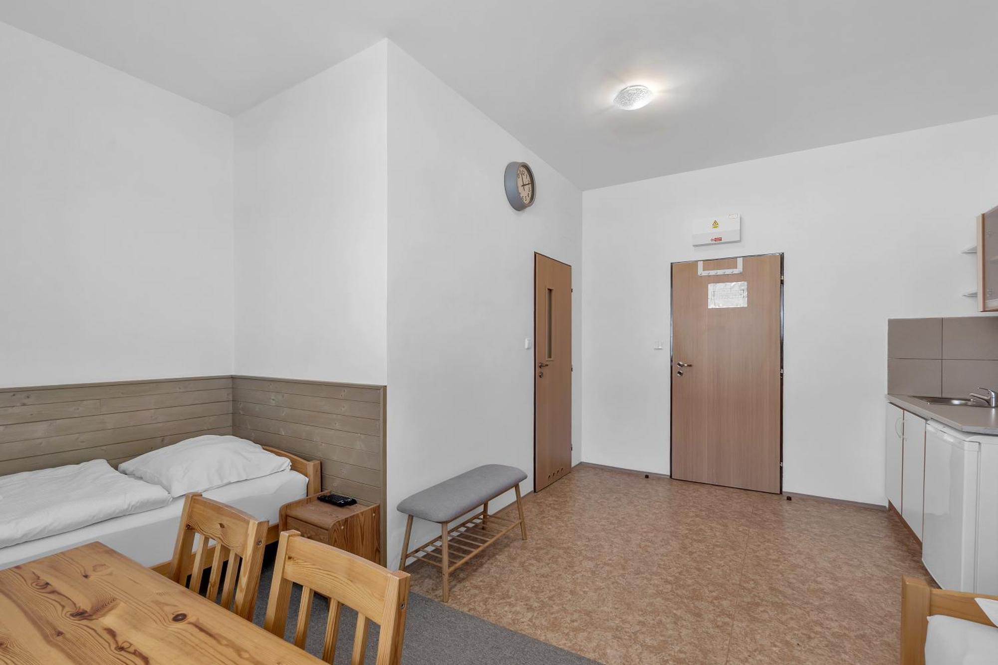 Apartmany A Ubytovani Premyslova, Hradec Králové Eksteriør billede